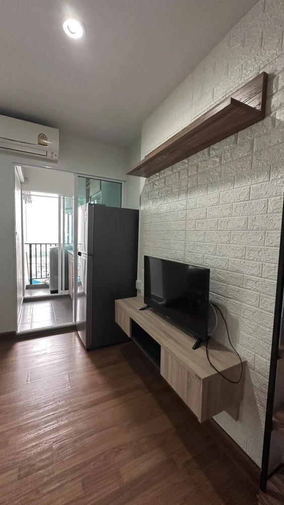 For rent: Condo Regent Bang Son 27, well-separated rooms, great price, you must hurry and reserve before you miss out.