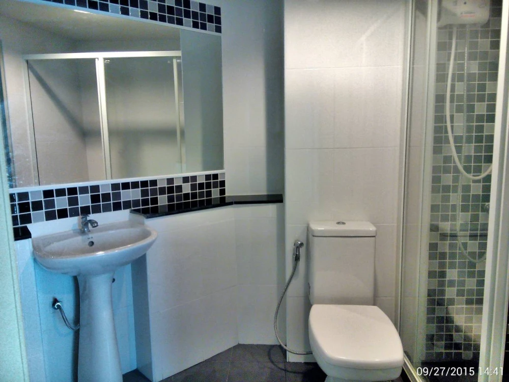 For rent!! Condo Regent Home 22 Sukhumvit 85, 5th floor, Building C, beautiful room, ready to move in, don't miss it!!
