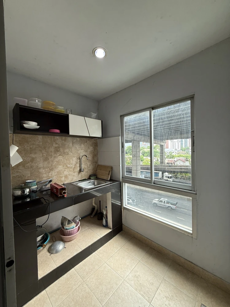Condo Regent Home 7 Sukhumvit Urgent !! Corner room, beautiful view, fully furnished, ready to move in, book now !!