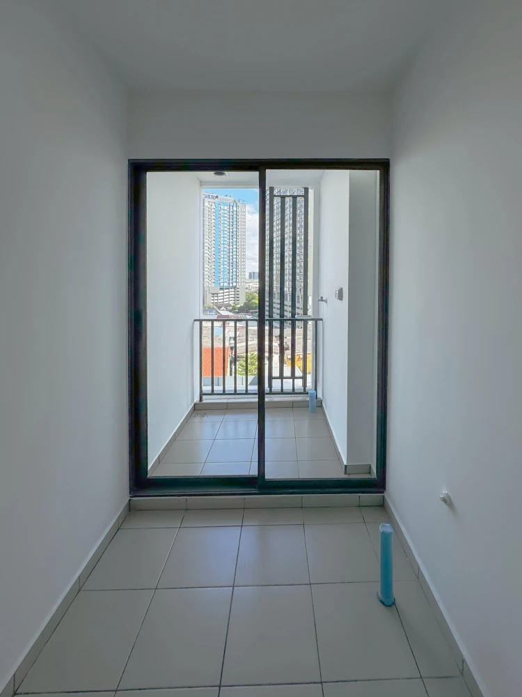 Condo for rent, Regent Home Wutthakat. Spacious and comfortable, easy to maintain. Book now!!