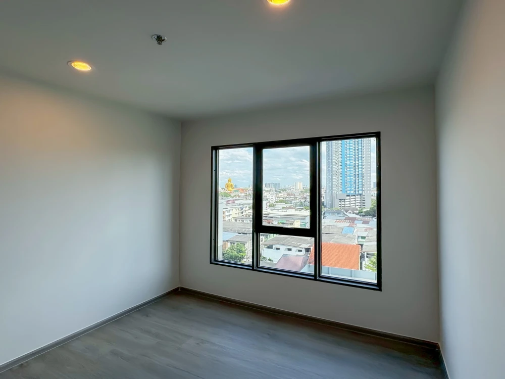 Condo for rent, Regent Home Wutthakat. Spacious and comfortable, easy to maintain. Book now!!