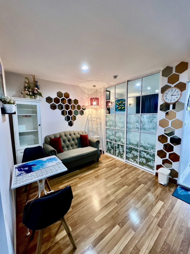 Condo for rent!! Regent Home Sukhumvit 81, 4th floor, Building B, garden and pool views, beautifully decorated, ready to move in. Don't miss out!!