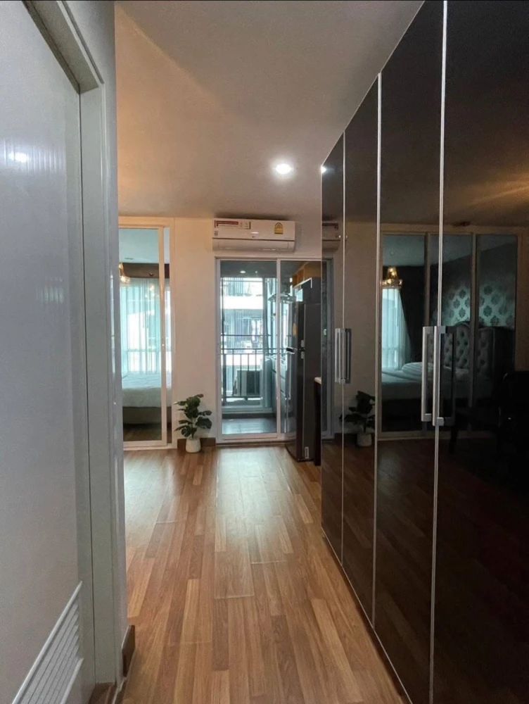 For rent!! Regent Home Sukhumvit 81 Condo. Beautiful Louis-style room. Fully furnished. Move-in ready. Don't miss out!!