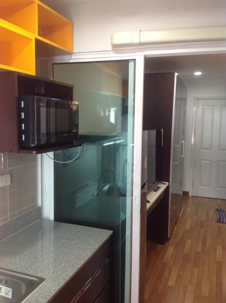 For rent!! Regent Home Sukhumvit 81 Condo. Beautiful Louis-style room. Fully furnished. Move-in ready. Don't miss out!!
