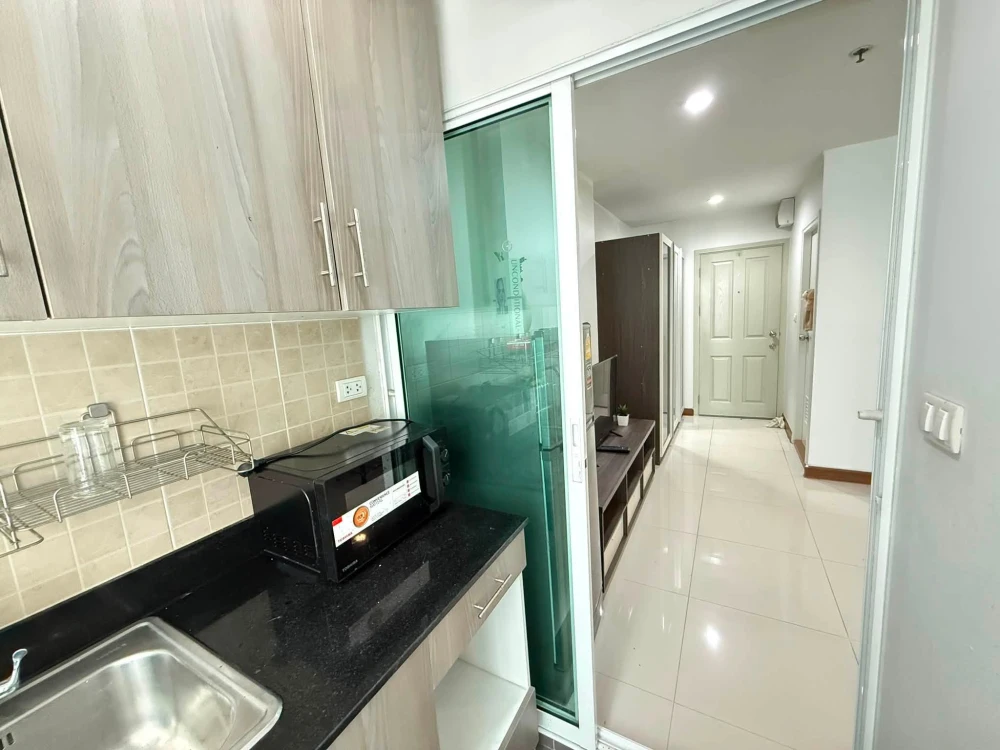 Condo for rent, Regent Home Bang Son, Phase 27, separated rooms. Clearly divided into zones, not too expensive, convenient, complete here. Book now.