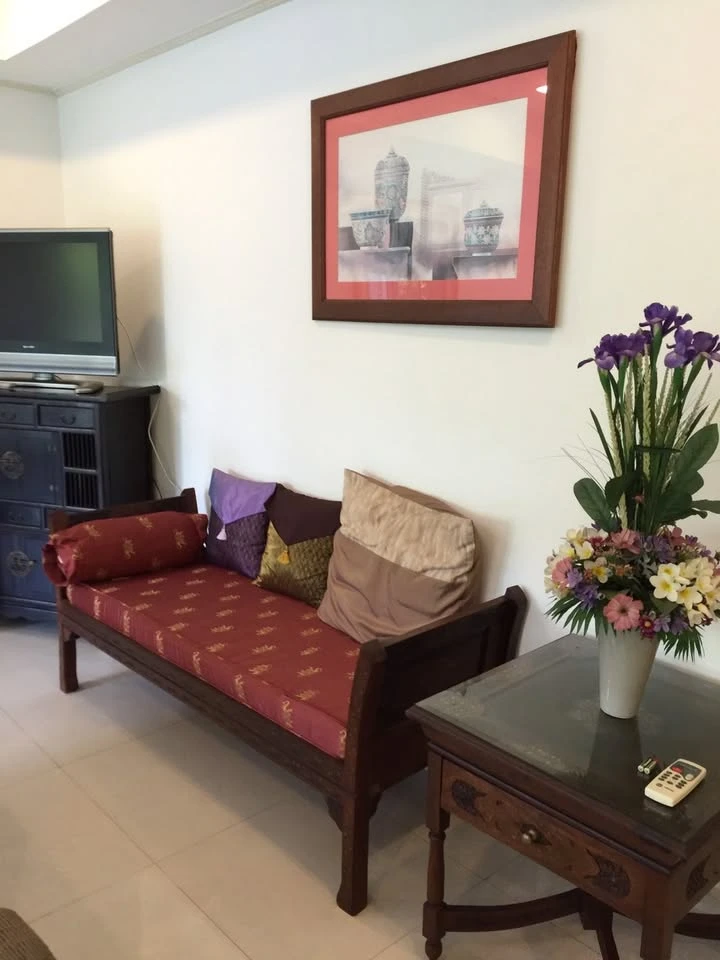 Condo for rent! La Vie En Rose Place, 2nd floor, beautiful room, fully furnished, ready to move in immediately. Reserve now!!