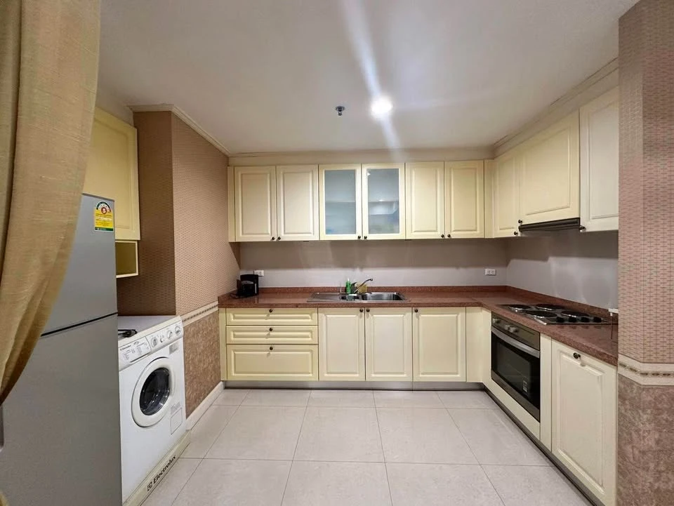 Condo for rent: La Vie En Rose Place, 3rd floor, Building A. Fully furnished, ready to move in. Reserve now!!