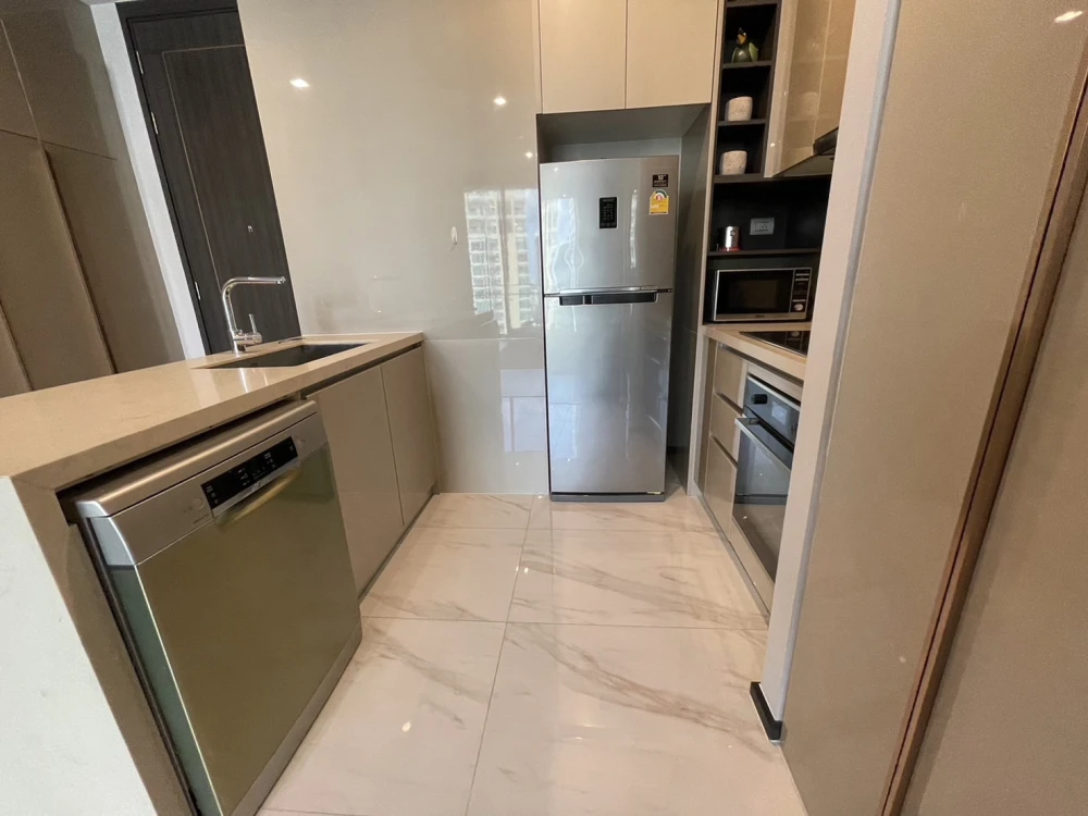 For rent!! Condo Laviq Sukhumvit 57, 18th floor, very beautiful room, very comfortable, great price, don't miss it!!