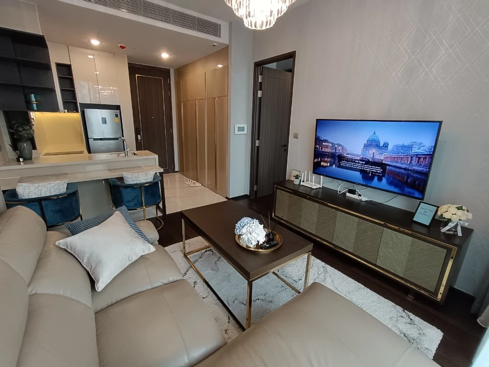 For rent!! Condo Lavic Sukhumvit 57, 19th floor, corner room, fully furnished, ready to move in, hurry up and book now!!