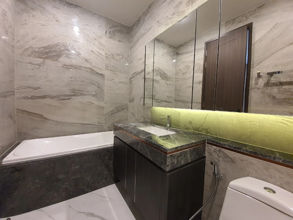 For rent!! Condo Lavic Sukhumvit 57, 19th floor, corner room, fully furnished, ready to move in, hurry up and book now!!
