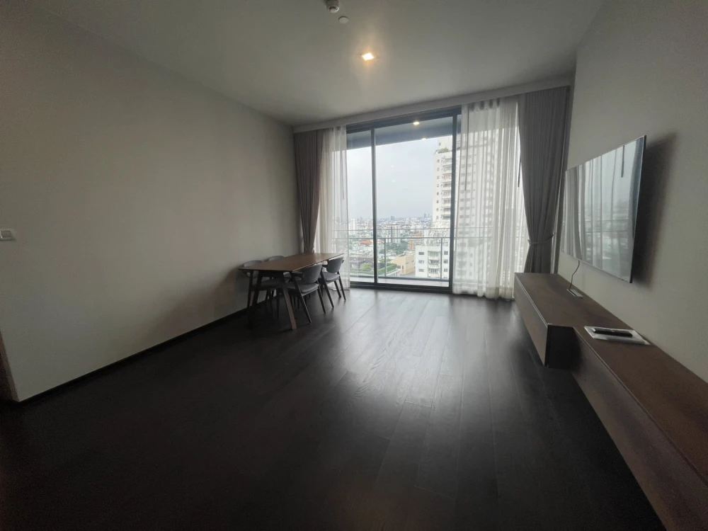 For rent!! Condo Laviq Sukhumvit 57, 25th floor, very beautiful room, very comfortable, great price, don't miss it!!