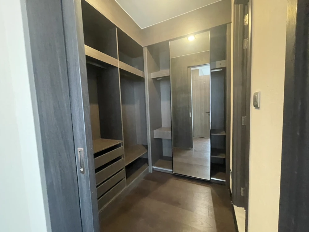 For rent!! Condo Laviq Sukhumvit 57, 25th floor, very beautiful room, very comfortable, great price, don't miss it!!