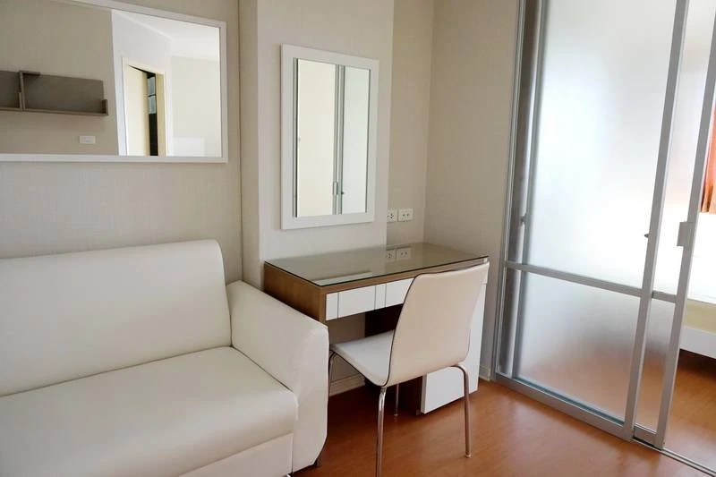 Condo for rent, Lumpini Condo Town Ramintra-Nawamin, 1 bedroom, 1 bathroom, 8th floor, built-in furniture, hurry to reserve