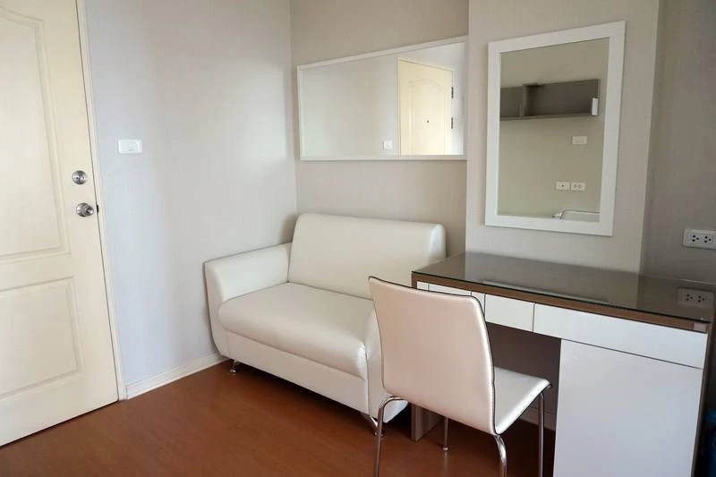 Condo for rent, Lumpini Condo Town Ramintra-Nawamin, 1 bedroom, 1 bathroom, 8th floor, built-in furniture, hurry to reserve
