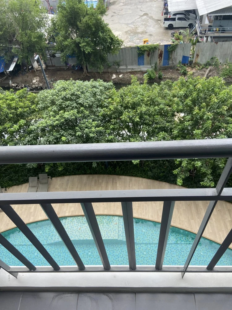Condo for rent, Lumpini Park Borommaratchachonnani - Sirindhorn, spacious room, comfortable, pool view, good price, hurry and book now++
