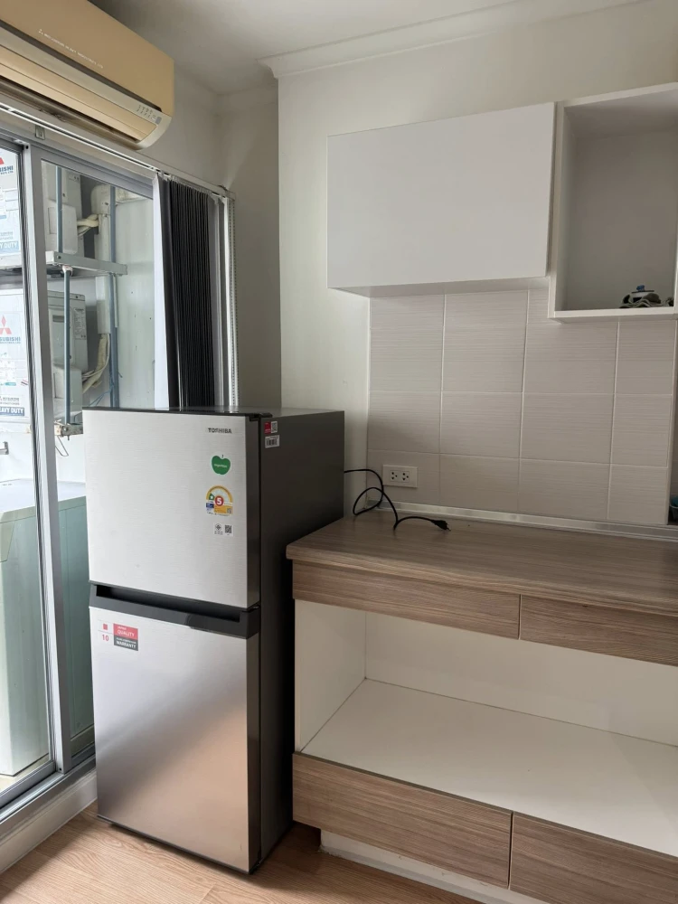 For rent!! Lumpini Park Pinklao Condo, 18th floor, Building A, beautiful room, good price, fully furnished, ready to move in, don't miss it!!