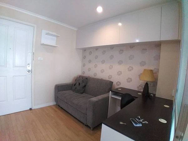 Condo for rent, Lumpini Park Pinklao, room with good wallpaper, great price, complete in one place, hurry and reserve now.