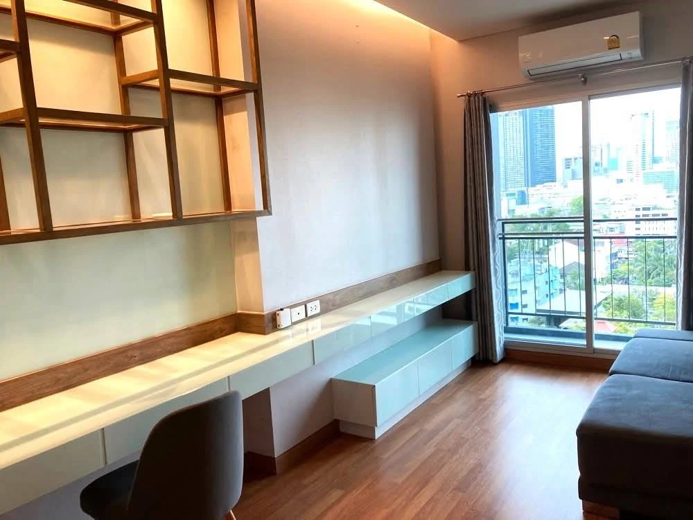 Condo for Lumpini Park Vibhavadi-Chatuchak Get a good high view, reasonable price, fully decorated, hurry and reserve now.