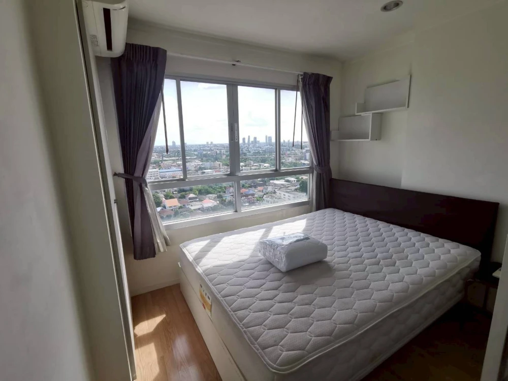 For rent!! Lumpini Ville Prachachuen-Phong Phet 2 Condo, fully furnished, great location, super convenient transportation. Reserve now!!