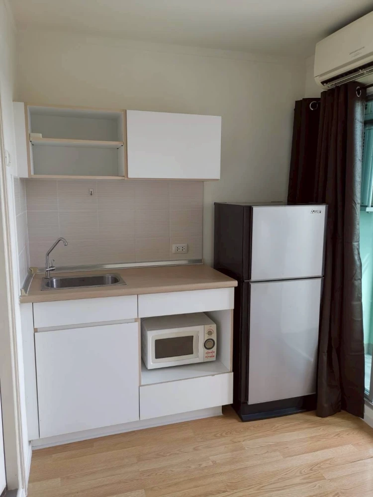For rent!! Lumpini Ville Prachachuen-Phong Phet 2 Condo, fully furnished, great location, super convenient transportation. Reserve now!!