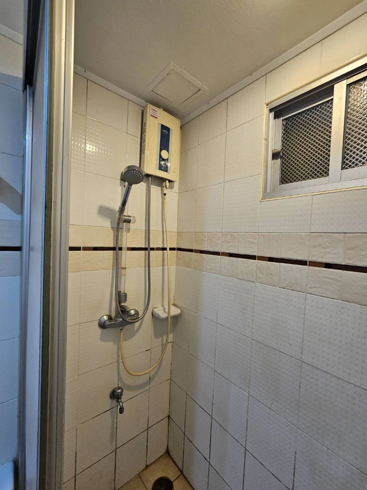 Condo for rent Lumpini Ville Cultural Center Electrical appliances and complete furniture Carry your bags and get ready to move in.