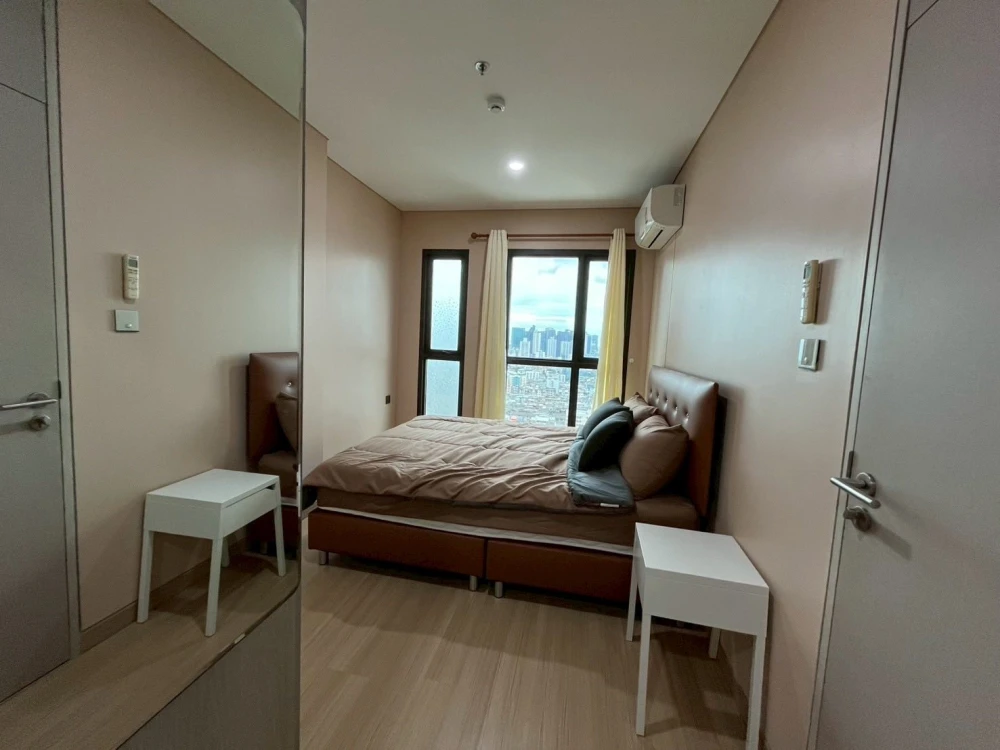 Condo for rent, Lumpini Suite, Din Daeng-Ratchaprarop, corner room, east side, Rama 9 view, can't miss it.