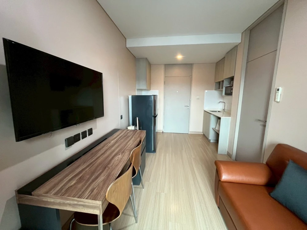 Condo for rent, Lumpini Suite, Din Daeng-Ratchaprarop, corner room, east side, Rama 9 view, can't miss it.