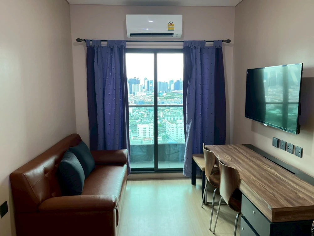Condo for rent, Lumpini Suite, Din Daeng-Ratchaprarop, corner room, east side, Rama 9 view, can't miss it.