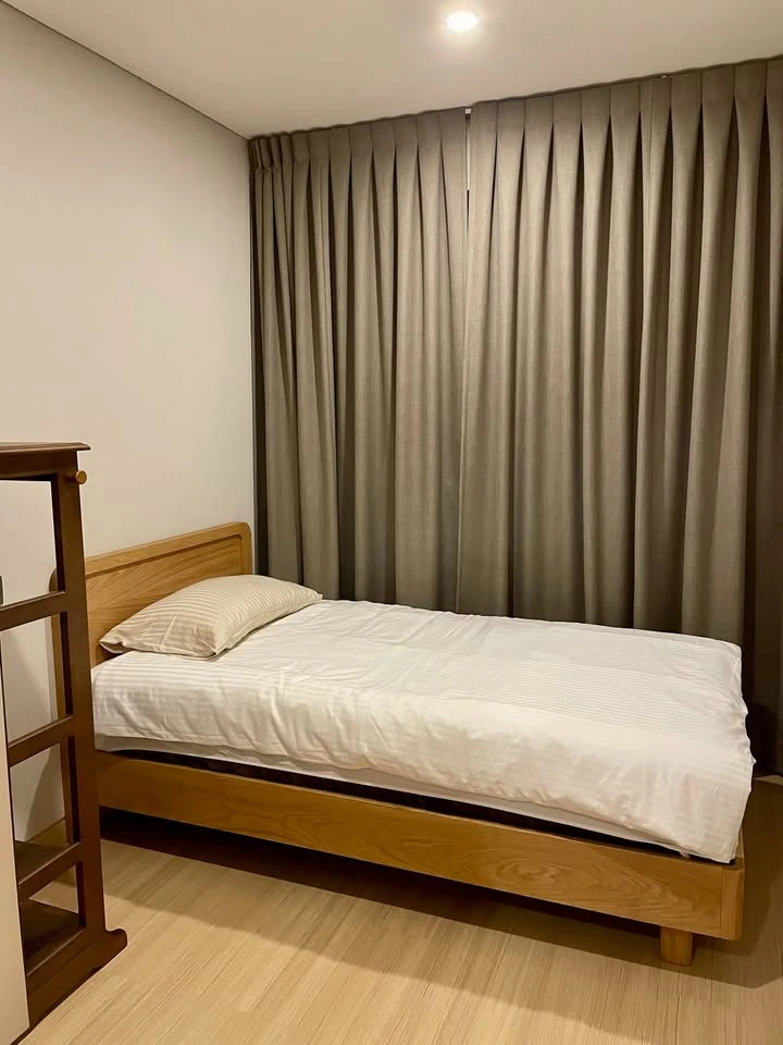 Condo for rent, Lumpini Suite Phetchaburi-Makkasan, nice room, spacious size, fully furnished, lovely price, don't miss it.