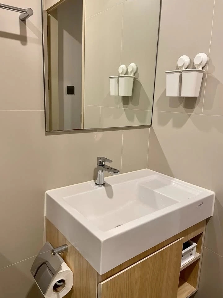 Condo for rent, Lumpini Suite Phetchaburi-Makkasan, nice room, spacious size, fully furnished, lovely price, don't miss it.