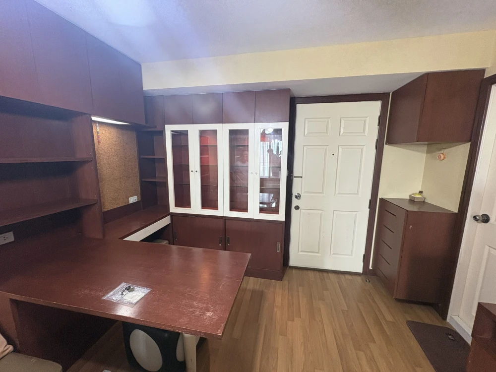 Condo for rent, Lumpini Place Narathiwat - Chao Phraya, high floor, south side, river view, fully furnished, ready to move in.