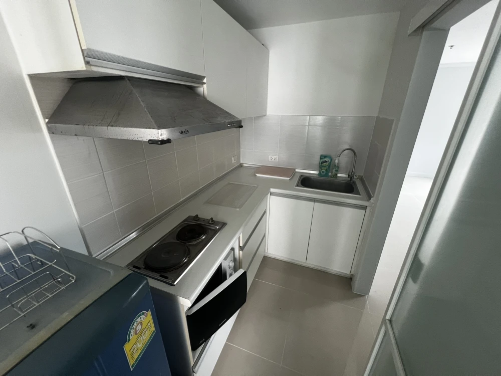 Condo for rent, Lumpini Place Rama 9-Ratchada. Beautiful room, fully furnished, comfortable living. Book now!!