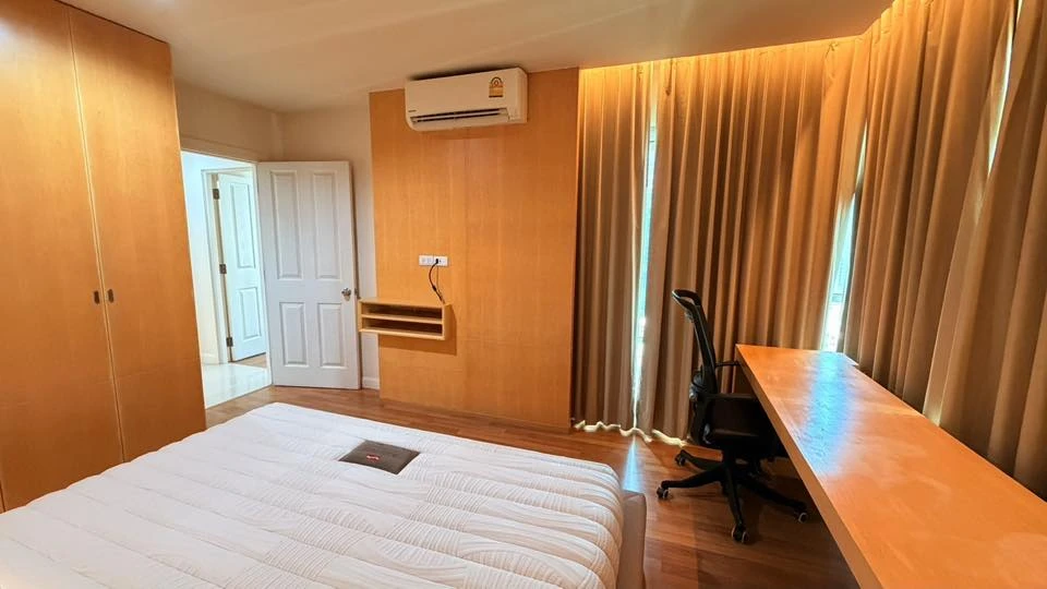 Condo for rent, Lumpini Place Rama 9-Ratchada, fully furnished, electrical appliances Can't miss it