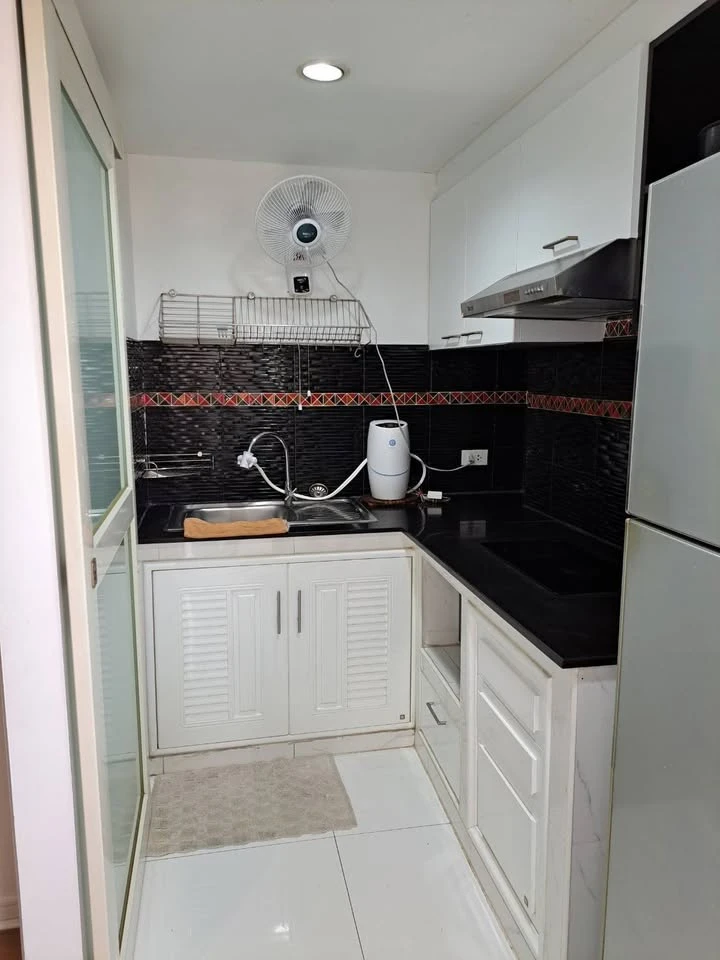 Condo for rent: Lumpini Place Phahonyothin - Saphan Khwai. Ready to move in. Fully furnished. Reserve now!