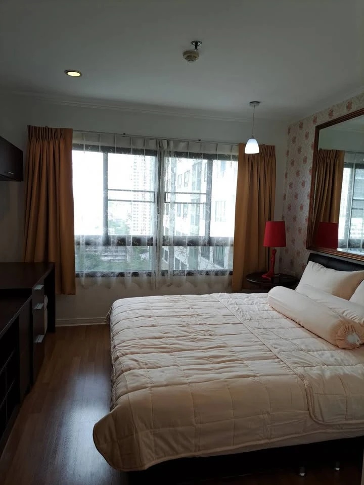 Condo for rent: Lumpini Place Phahonyothin - Saphan Khwai. Ready to move in. Fully furnished. Reserve now!