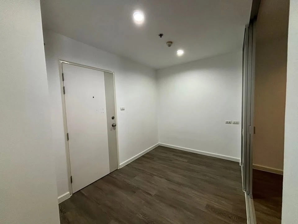 For rent: Lumpini Mega Bangna condo, Peba room, not too expensive, room decoration lovers, I must say you can't miss it.