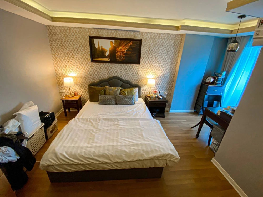 For rent!! Condo Lumpini Place Narathiwat Ratchanakarin, Building A, 3rd floor, elegantly decorated room, great price, ready to move in, hurry and res