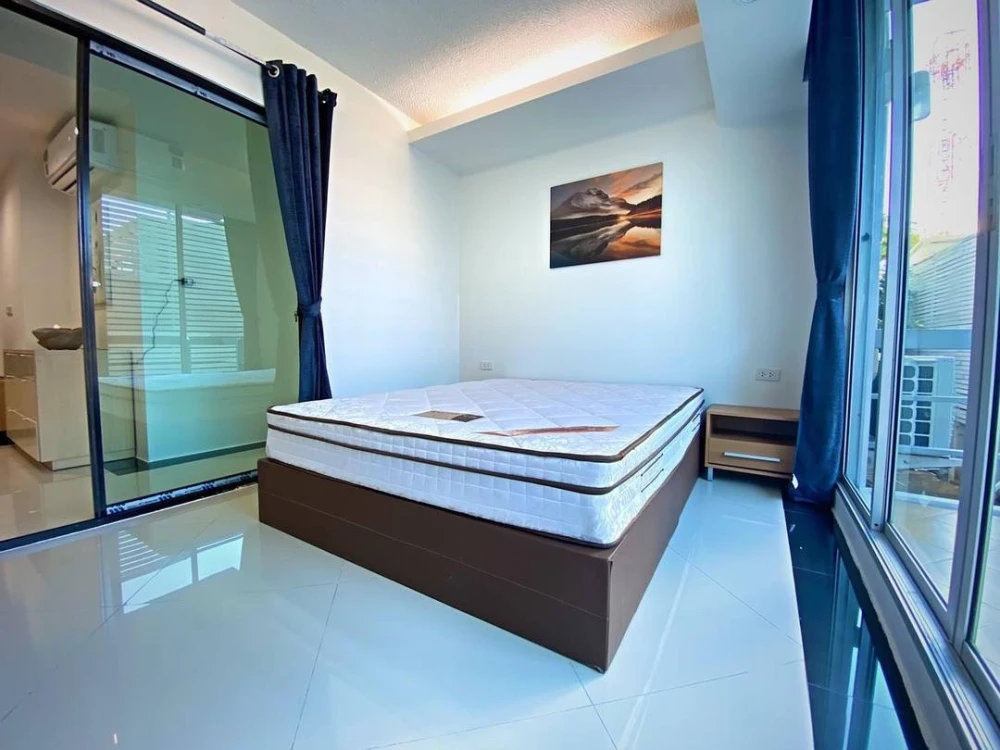 Condo for rent!! Waterford Sukhumvit 50, 1st floor, Building 2, beautiful room, fully furnished, ready to move in. Don't miss it!!