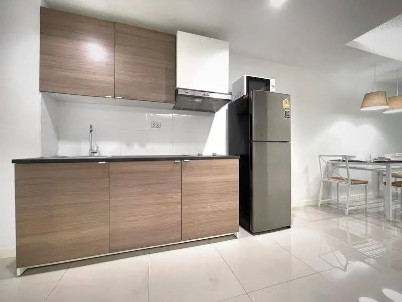 For rent!! Condo Waterford Sukhumvit 50, 2nd floor, Building 2, beautiful room, fully furnished, ready to move in, don't miss it!!