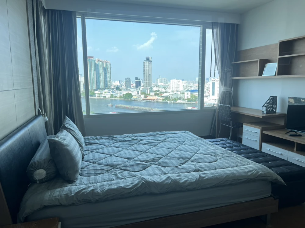 Condo for rent, Watermark Chao Phraya River, pool view, corner room, fully furnished, very beautiful room, ready to move in.
