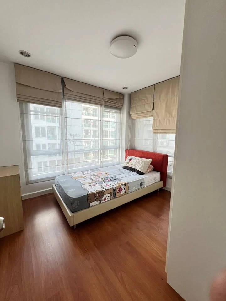 For rent: Condo One Ratchada-Ladprao, corner room, nice to live in, spacious, comfortable, good like this, hurry and reserve before it's gone++