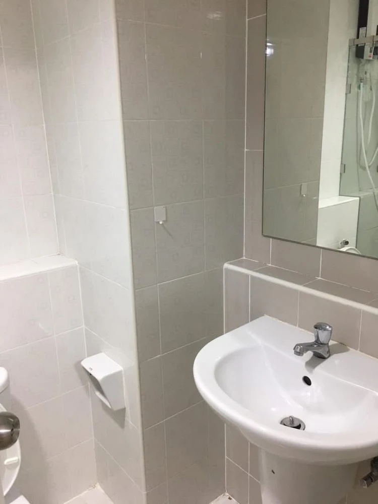 Condo for rent, One Sukhumvit 67, near BTS Phra Khanong, 2nd floor, room size 30 sqm.