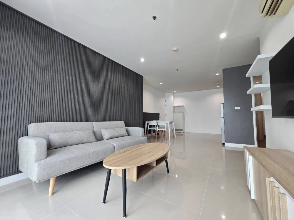 For rent!! Wish @ Samyan Condo, 17th floor, fully furnished, ready to move in. Don't miss out!!