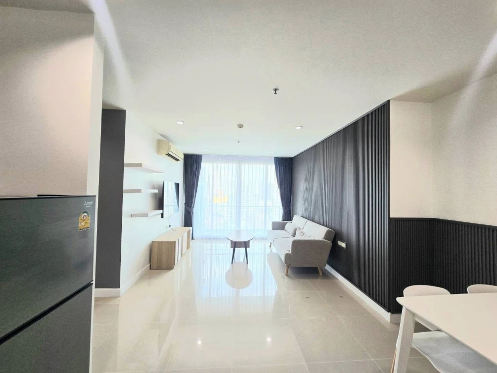 For rent!! Wish @ Samyan Condo, 17th floor, fully furnished, ready to move in. Don't miss out!!
