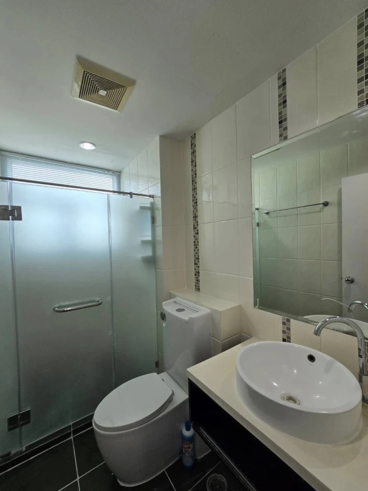 For rent!! Wish @ Samyan Condo, 17th floor, fully furnished, ready to move in. Don't miss out!!