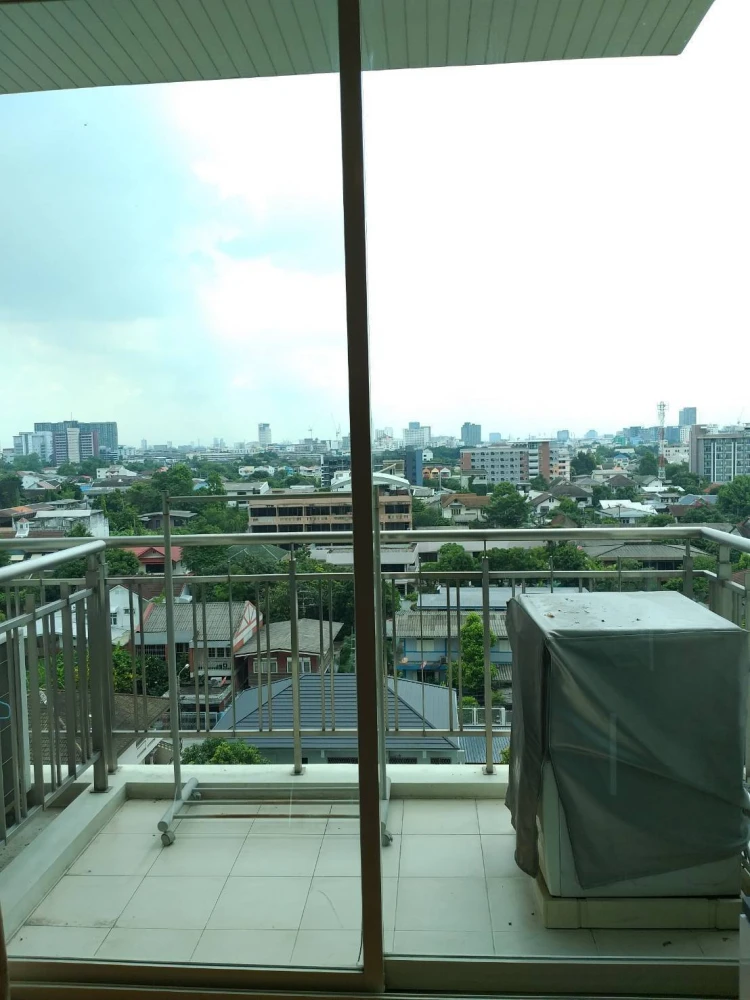 For rent!! Condo Wind Ratchayothin, luxury, Modern & Tropical Concept style, good location, convenient transportation, book now!!