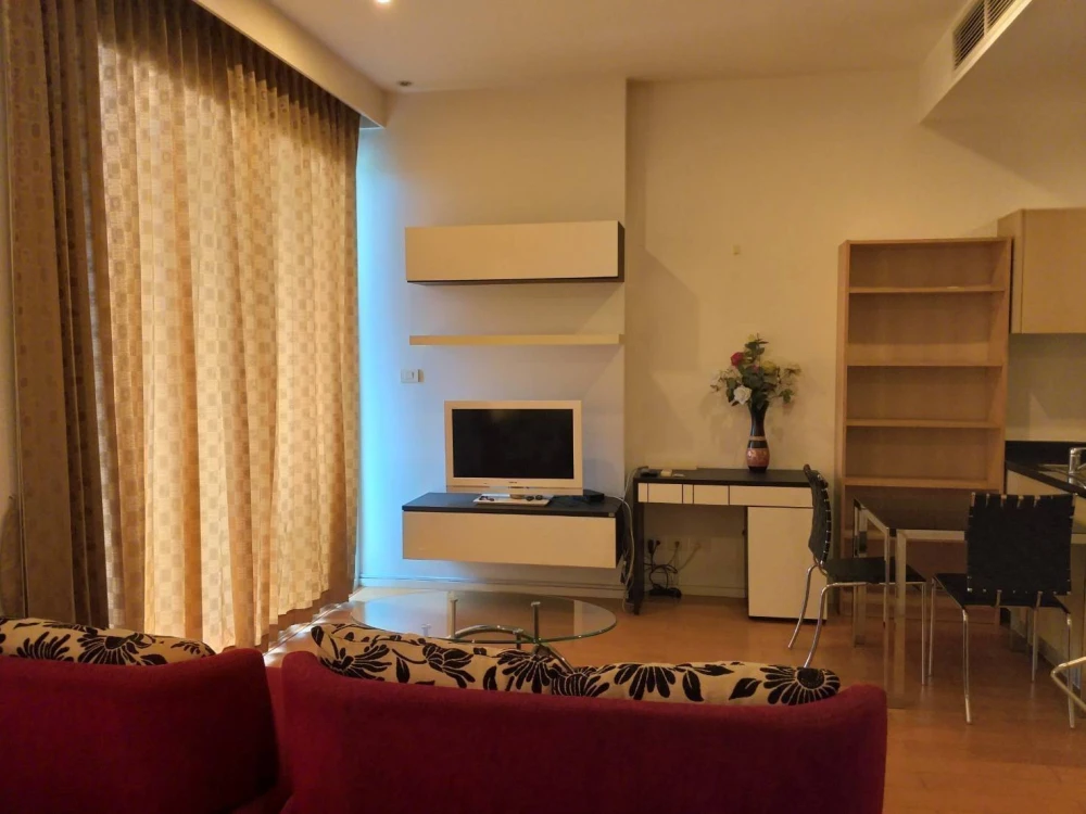 For rent!! Condo Wind Ratchayothin, luxury, Modern & Tropical Concept style, good location, convenient transportation, book now!!