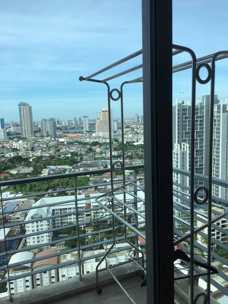For rent!! Condo Villa Sathorn, beautifully decorated room, ready to move in, good location condo, convenient transportation, don't miss it!!