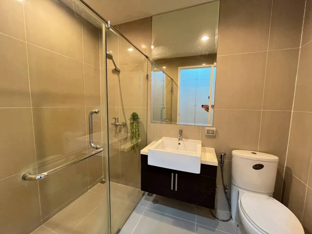 For Rent – Villa Asoke