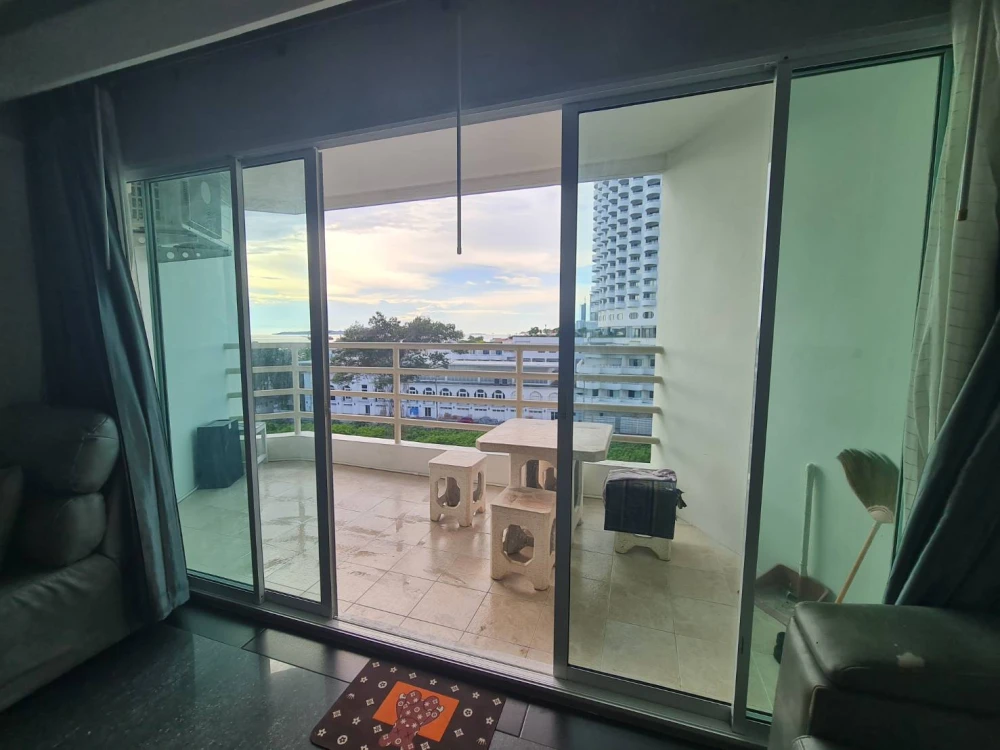 Condo for rent, sea view, 8 rooms, ready to move in, fully furnished, reserve now.